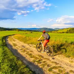 Najlepsze trasy zjazdowe rowerowe w Polsce - znajdź idealną trasę