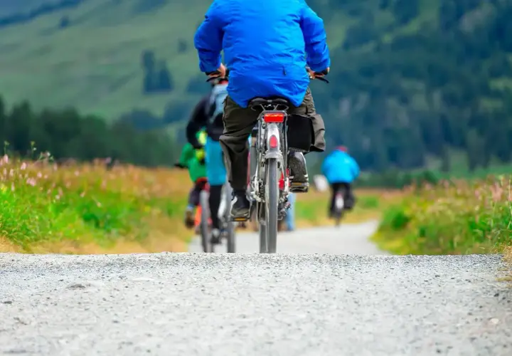 Łatwe trasy rowerowe w Beskidach - idealne dla rodzin i początkujących
