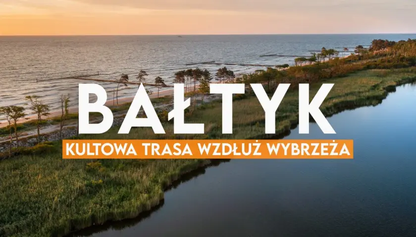 Zachód słońca nad Bałtykiem. Kultowa trasa rowerowa wzdłuż wybrzeża zaprasza do podziwiania krajobrazów.