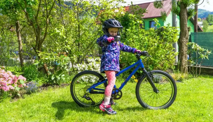 Jaki rower 20 cali wybrać? Porównanie najlepszych modeli dla dzieci