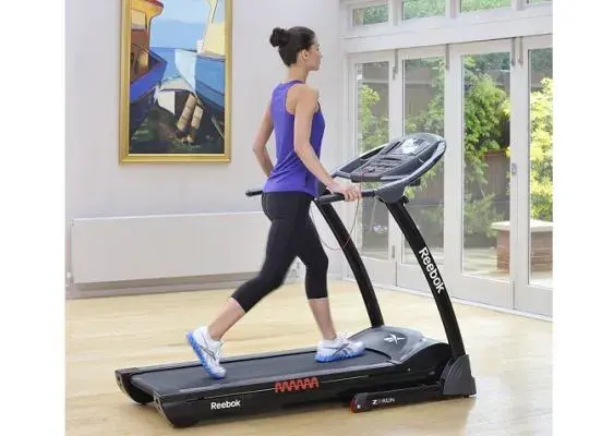 Jak zrobić bieżnię w domu: proste kroki do własnego sprzętu fitness