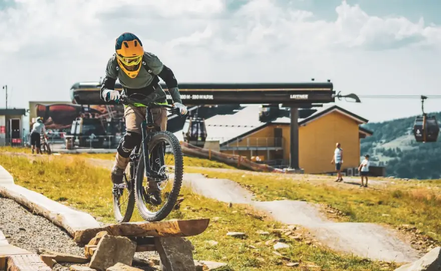 Cygan i Kamieniołom: Przewodnik po trasach MTB w Bielsku-Białej